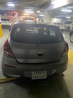 هیوندای i20